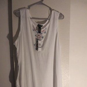NWT Karen Brooks Embroidered Tee Shirt